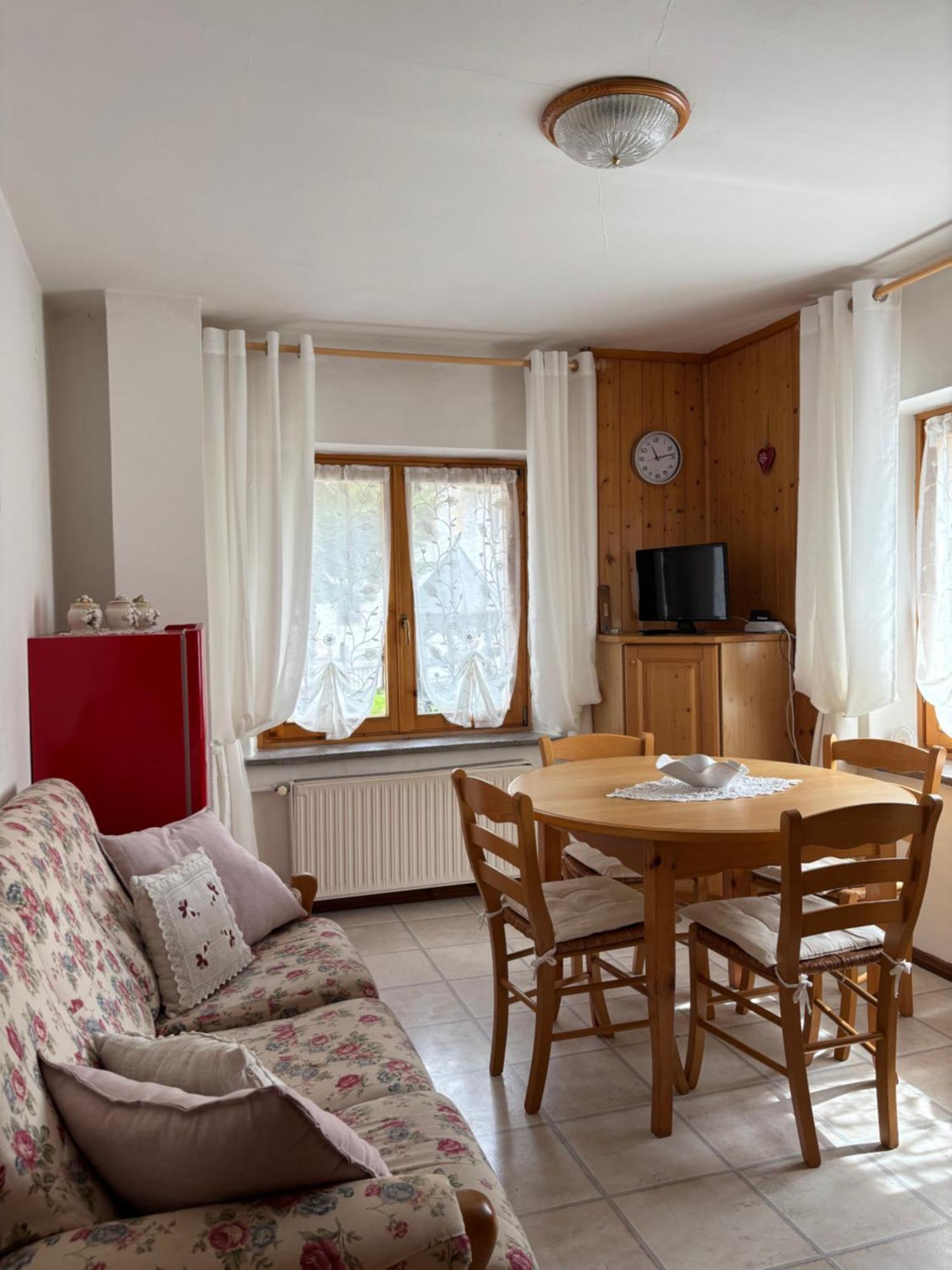 Apartamento Casa Monica Santo Stefano Di Cadore Exterior foto